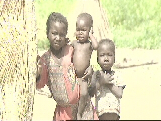 Daily life in Chad/Sudan refugee camps