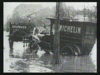 Flooding in Paris 1900-1910