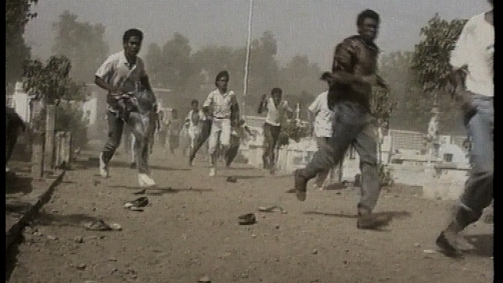 ABC Foreign Correspondent on Dili Massacre - Santa ABC Foreign Correspondent on Dili Massacre - Santa