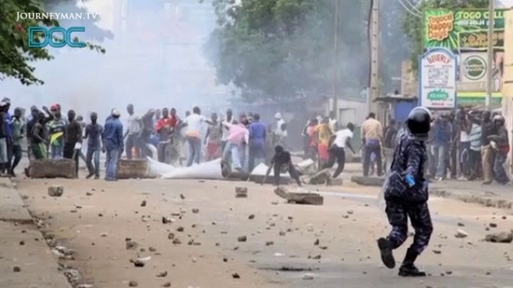 Revolution: The End of a Dictator