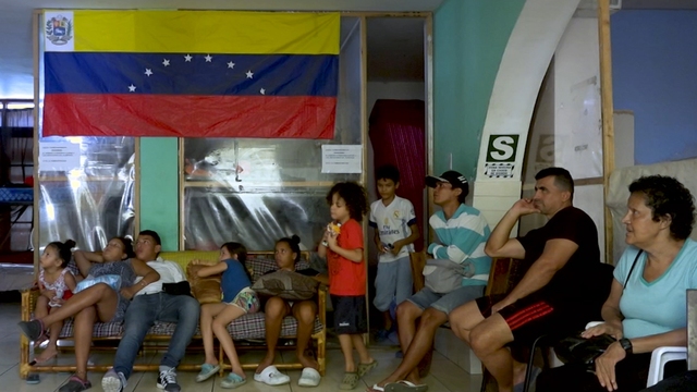 Venezuelans In Peru